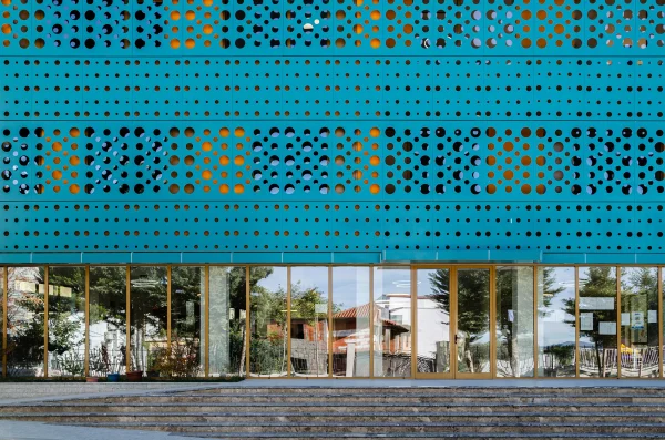 Exterior architectural photography of Gjimnazi Isa Boletini in Tirana, designed by Studio Arch 4, photo by Plem Visual Tales.