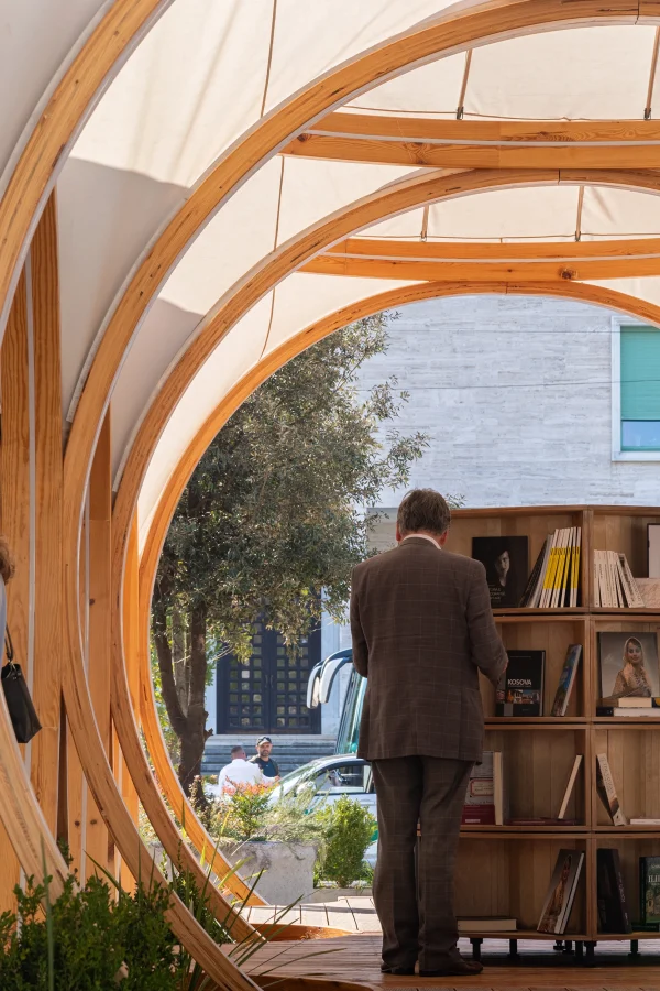 Architectural photography of the Tirana Moons open library by Chris Precht in Tirana, photographed by Plem Visual Tales.